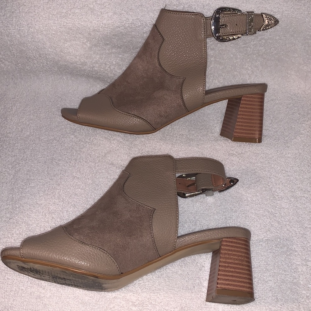 Open toe/heel bootie - Picture 6 of 13
